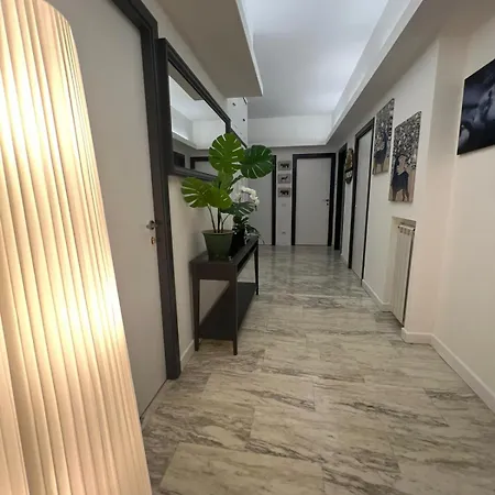 Appia Nuova 639 Penzion Řím